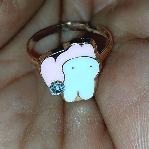 Super cute girls  jeweled tooth fairy adjustable ring - Picture 7 of 7